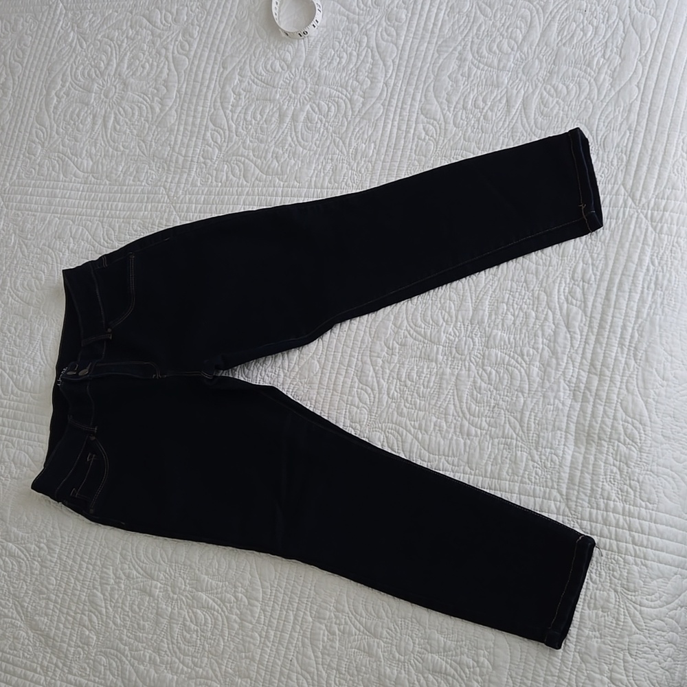d. Jeans Brand Denim Jeans